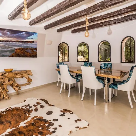 Casa Pelefi *